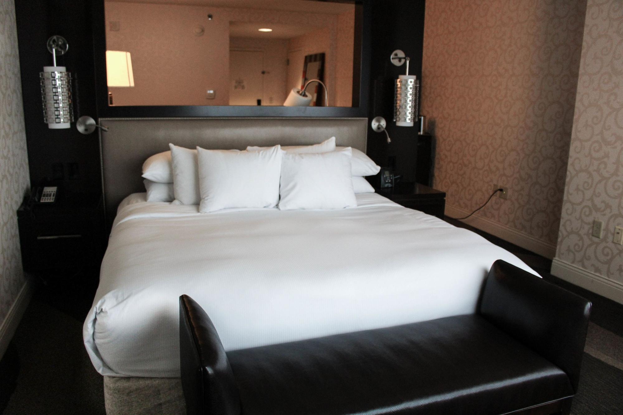 Hilton Madison Monona Terrace Otel Dış mekan fotoğraf