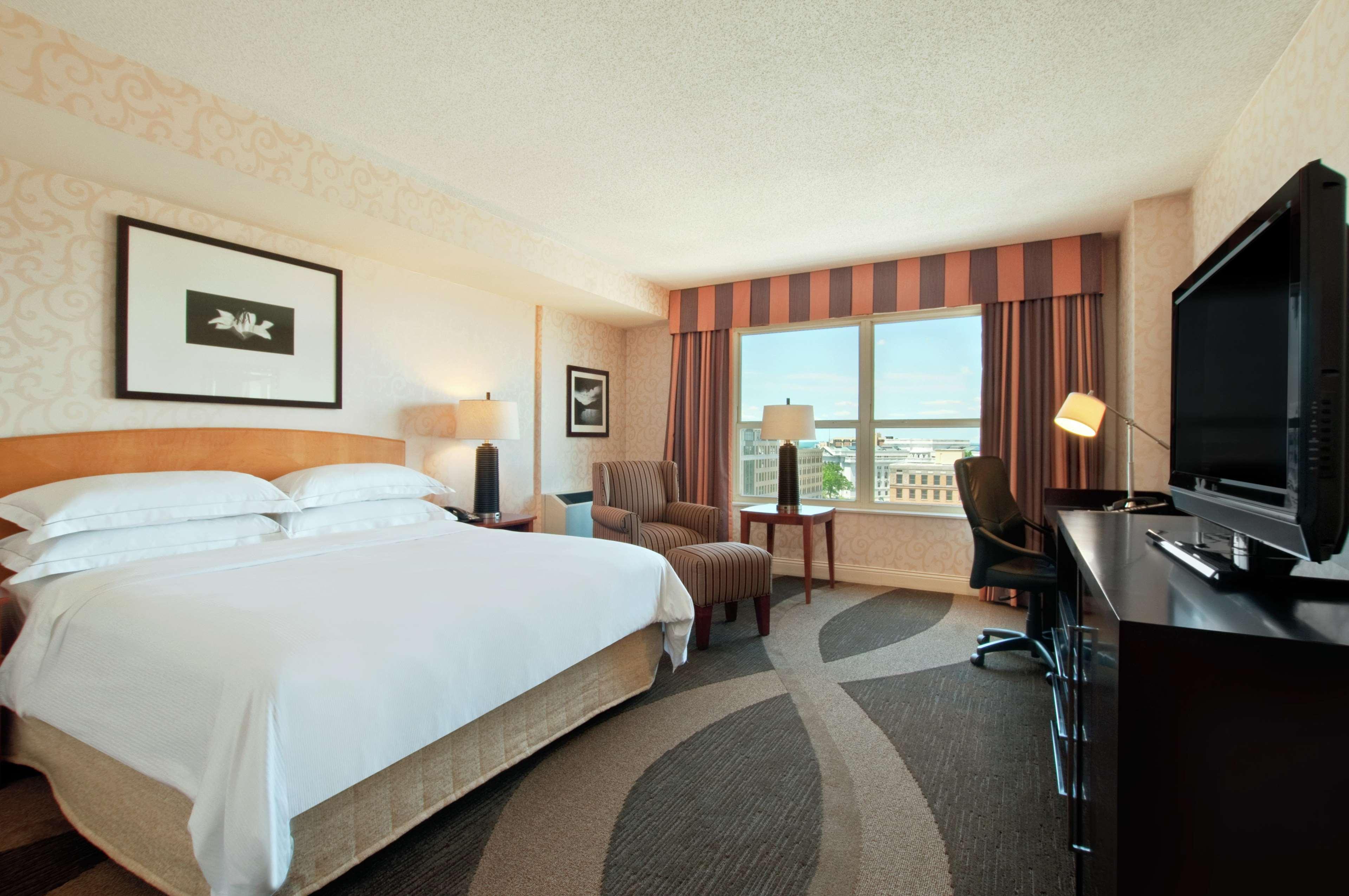 Hilton Madison Monona Terrace Otel Oda fotoğraf
