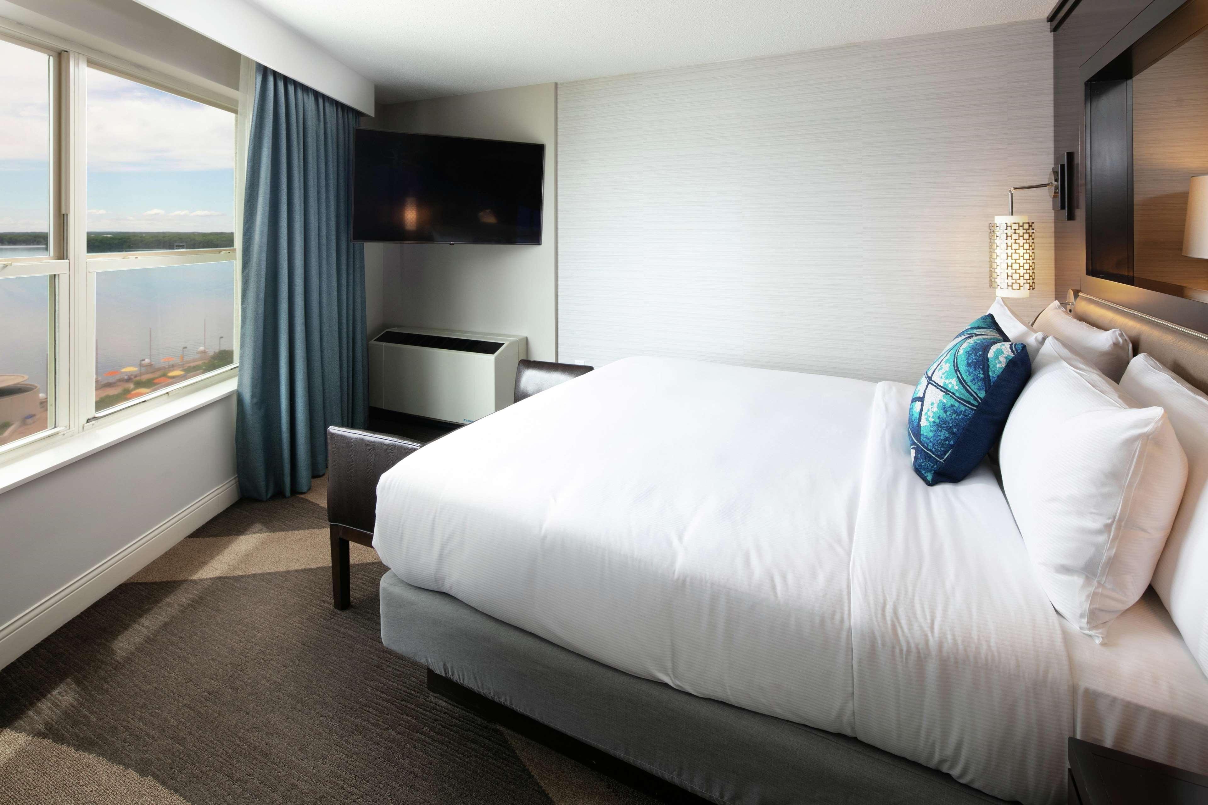 Hilton Madison Monona Terrace Otel Dış mekan fotoğraf