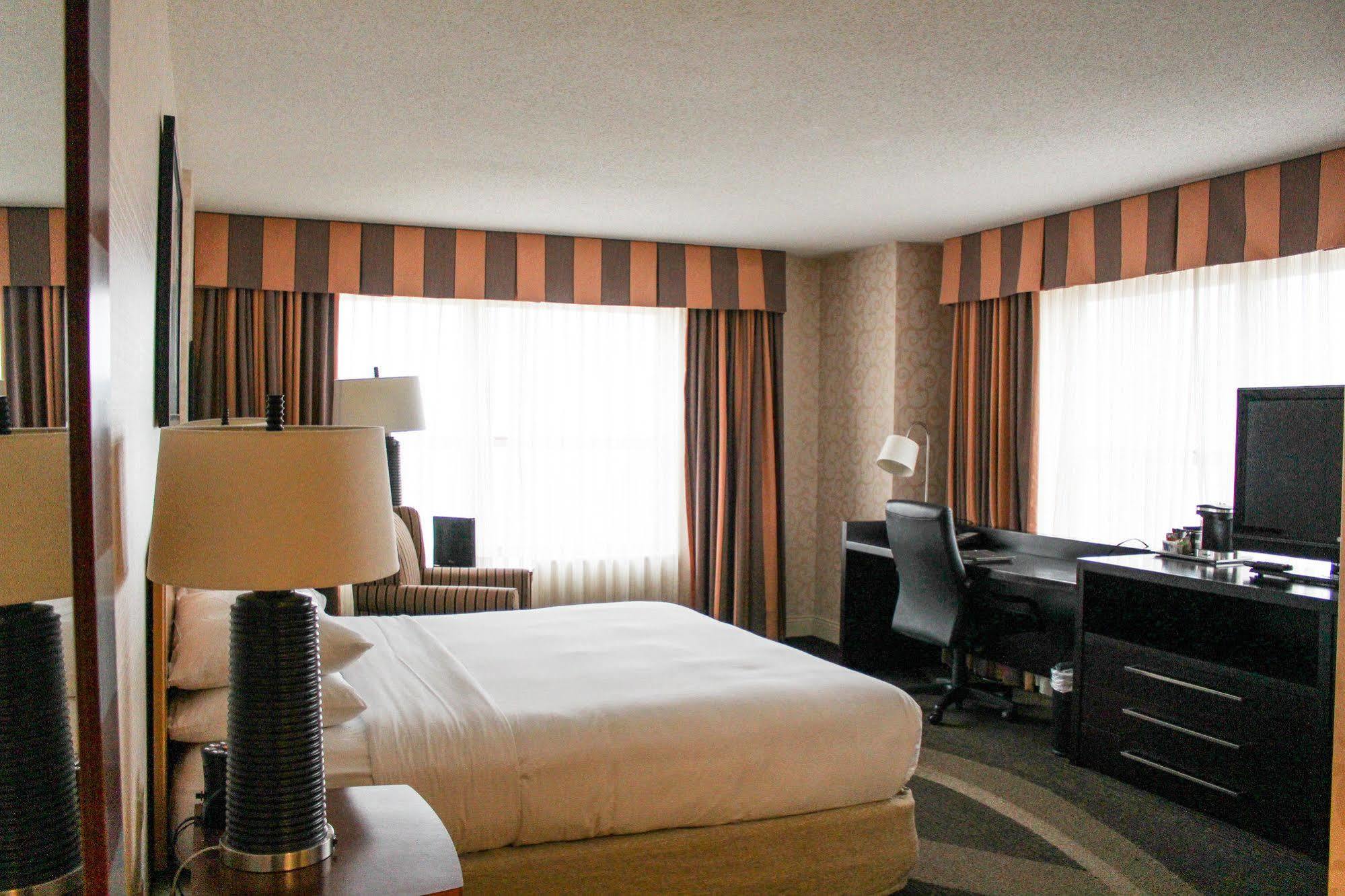 Hilton Madison Monona Terrace Otel Dış mekan fotoğraf