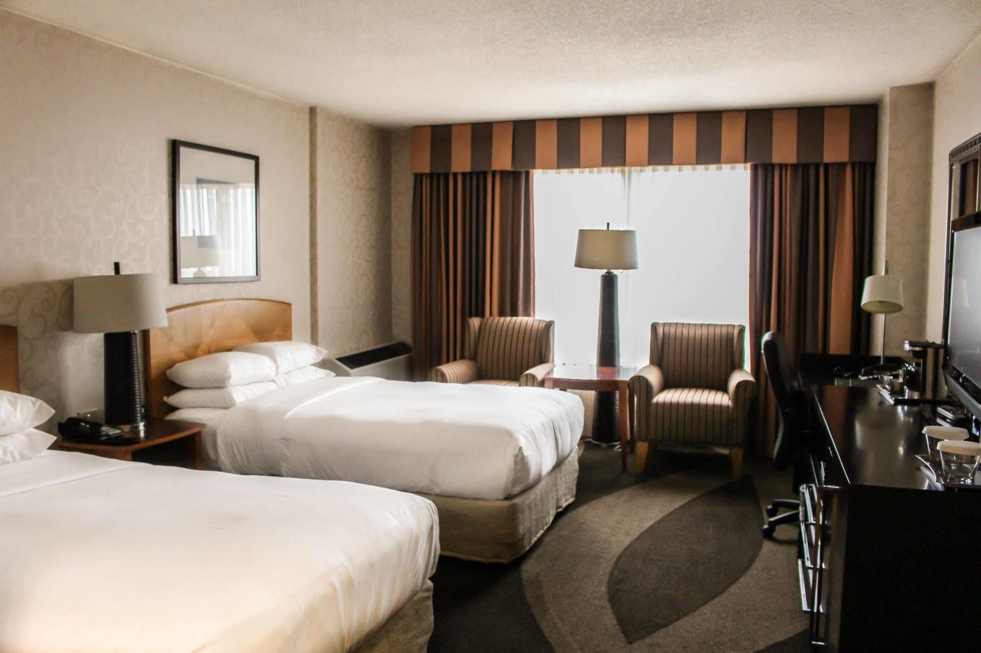 Hilton Madison Monona Terrace Otel Dış mekan fotoğraf